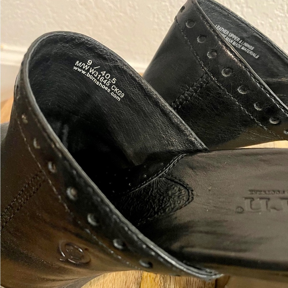 Born Clogs - Picture 8 of 8